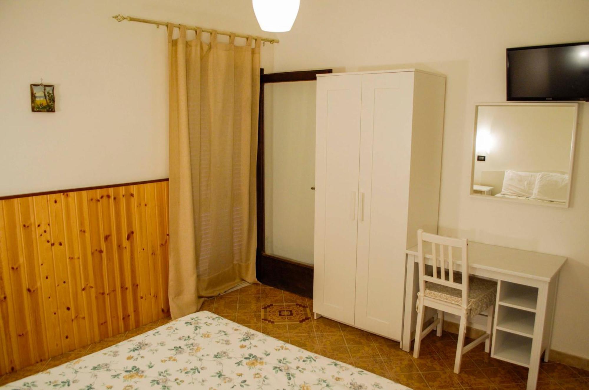Hotel Angelino Barano dʼIschia Quarto foto